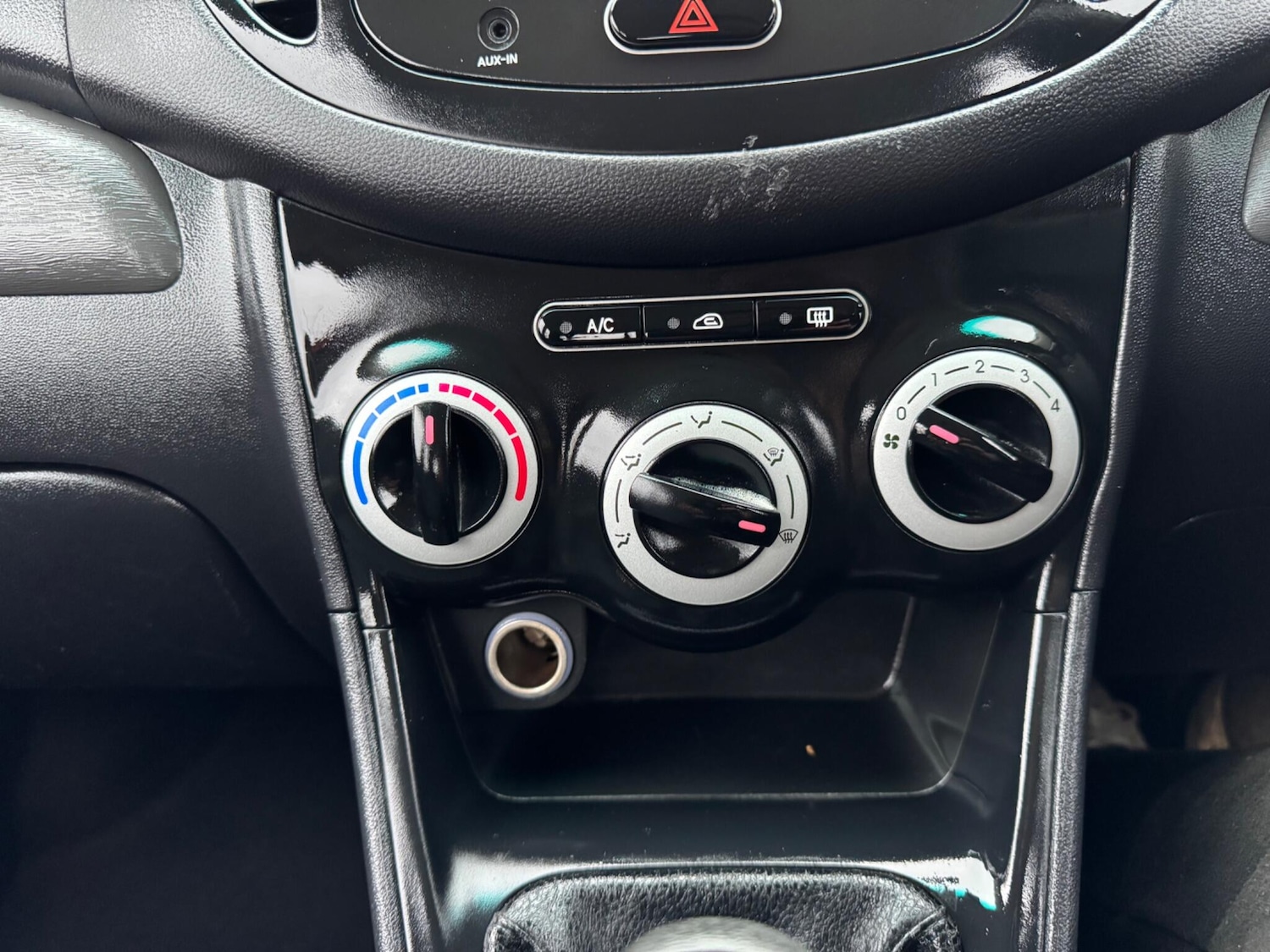 Used Hyundai i10 2009 for sale - 76597171: Photo 13