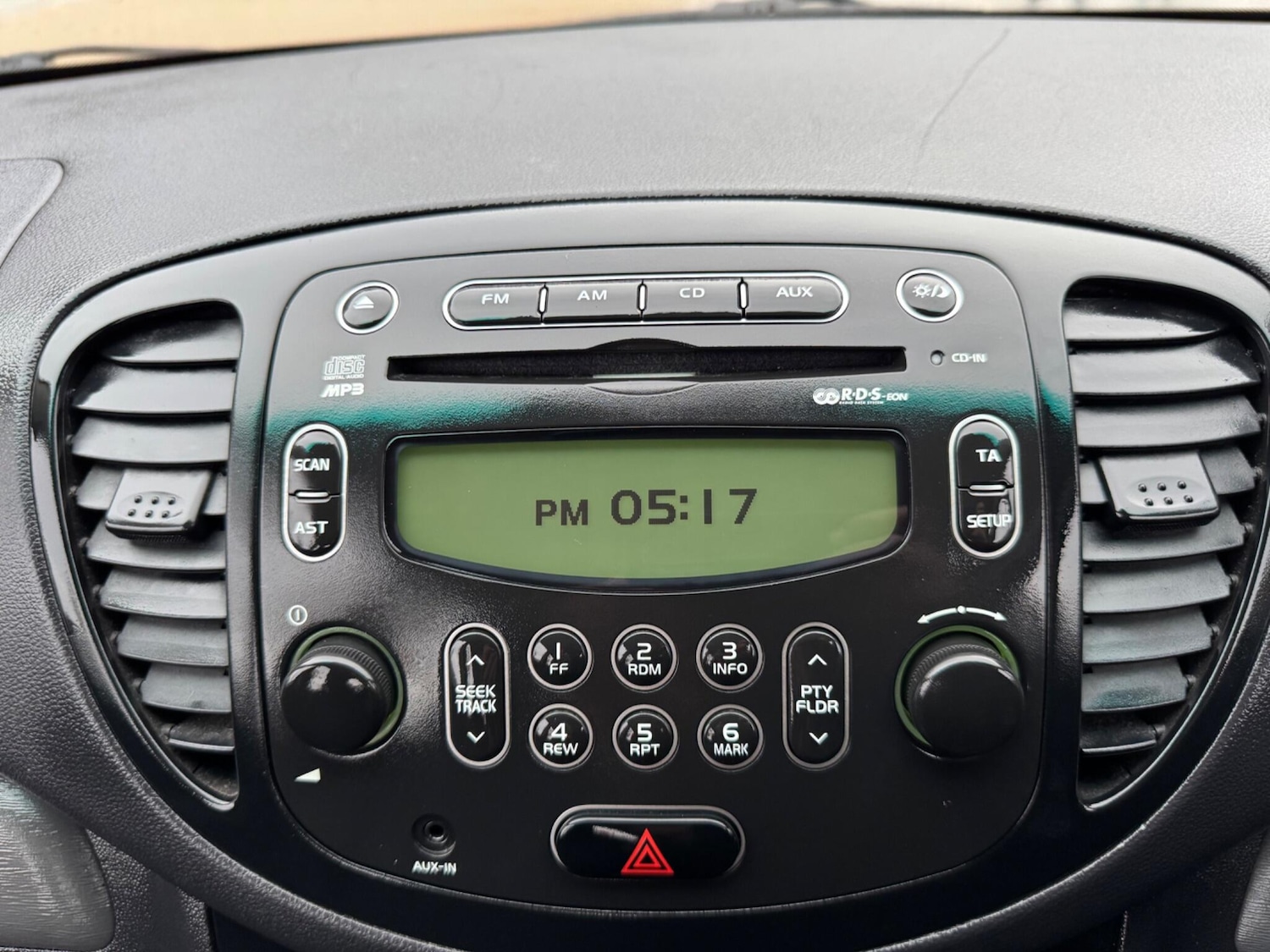 Used Hyundai i10 2009 for sale - 76597171: Photo 23