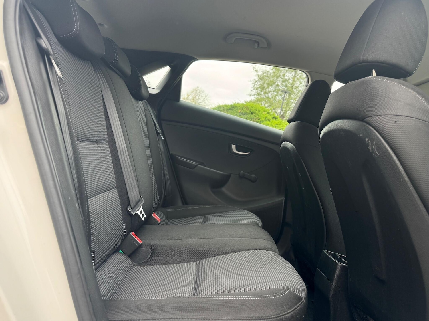Used Hyundai i30 2013 for sale - 76377730: Photo 15