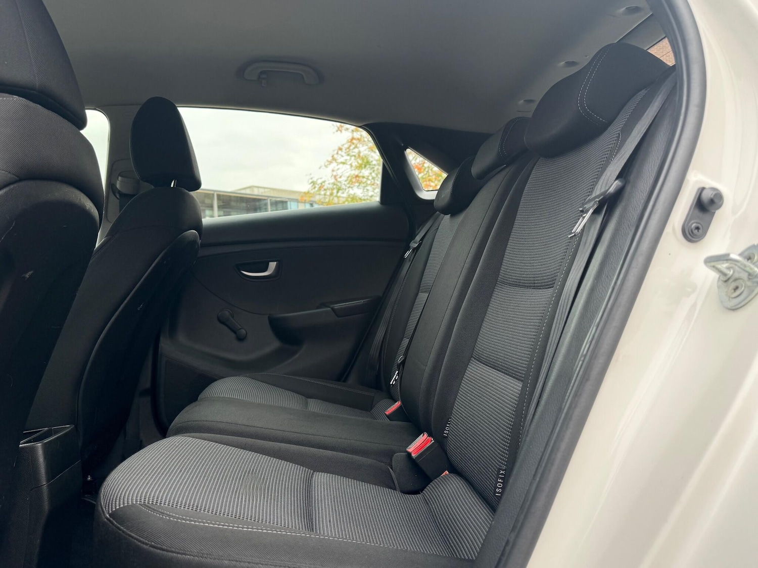Used Hyundai i30 2013 for sale - 76377730: Photo 16
