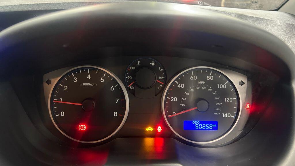 Used Hyundai i20 2013 for sale - 76377249: Photo 9