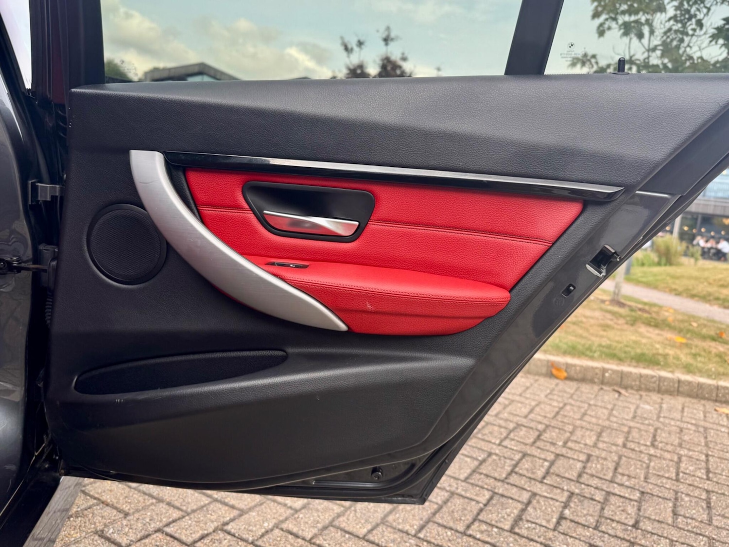 Used BMW 3 Series 2016 for sale - 76377881: Photo 21