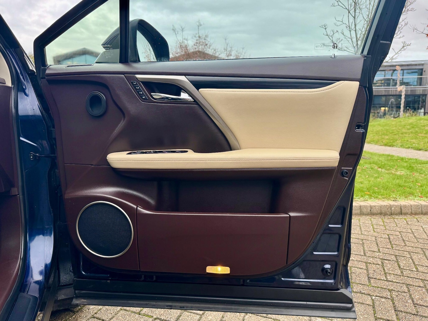 Used Lexus RX 2017 for sale - 76472525: Photo 29