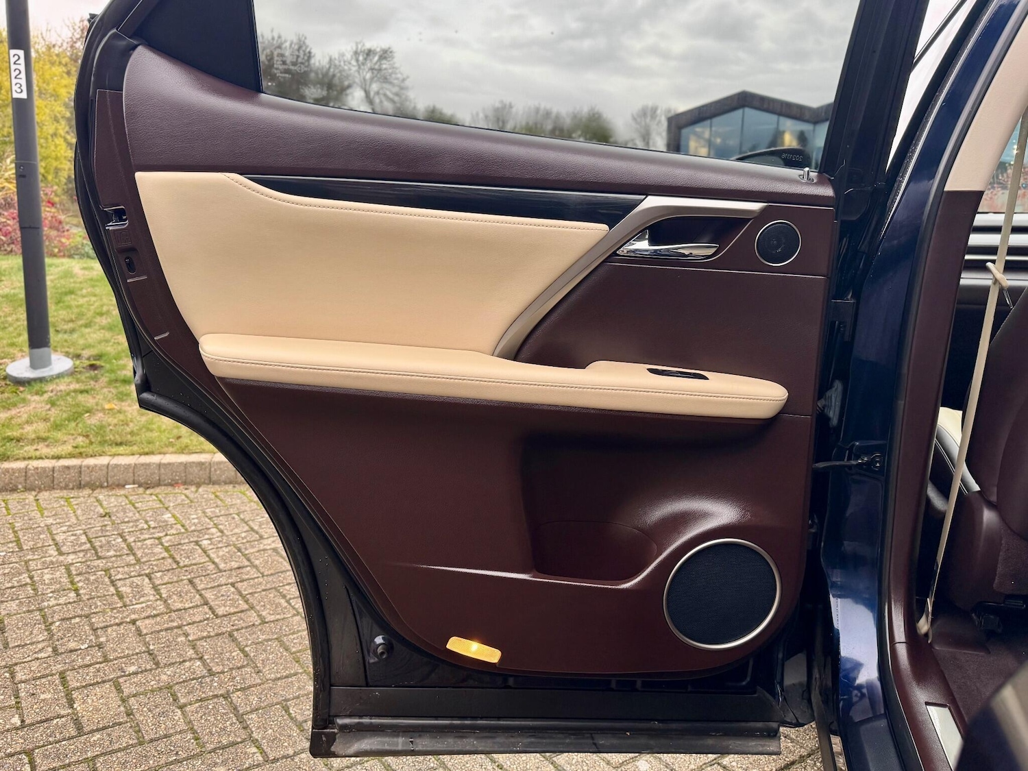 Used Lexus RX 2017 for sale - 76472525: Photo 30