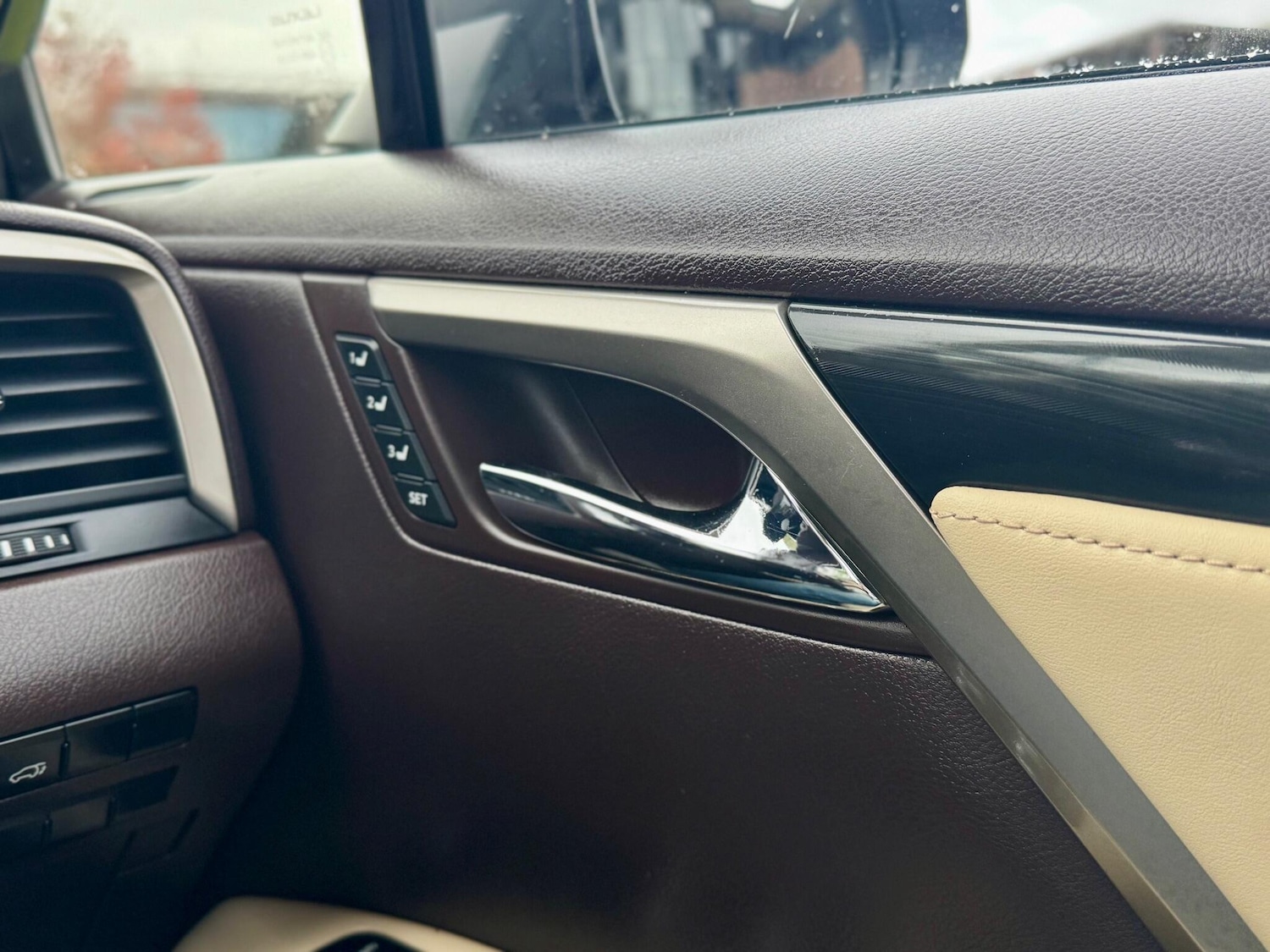 Used Lexus RX 2017 for sale - 76472525: Photo 32