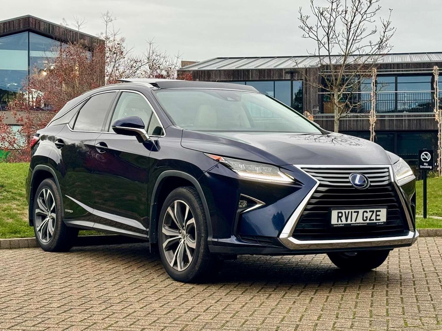 Used Lexus RX 2017 for sale - 76472525: Photo 6