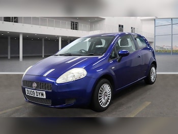 Used Fiat Grande Punto 2009 for sale - 76377604: Photo
