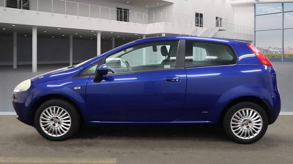 Used Fiat Grande Punto 2009 for sale - 76377604: Photo 4