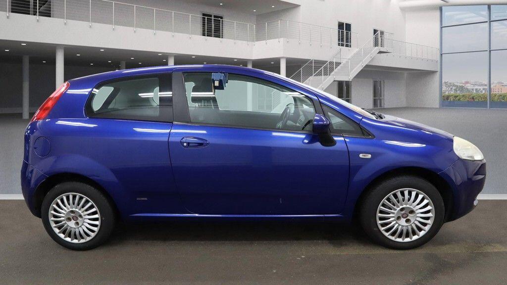 Used Fiat Grande Punto 2009 for sale - 76377604: Photo 5