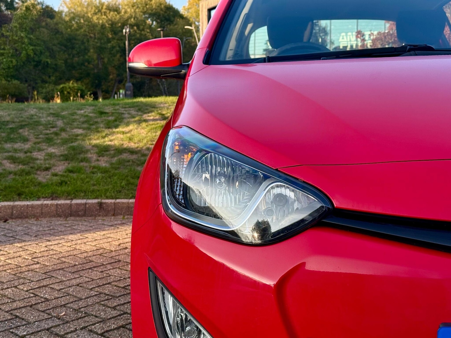 Used Hyundai i20 2014 for sale - 76377339: Photo 30