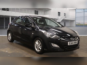 Used Hyundai i30 2014 for sale - 76585429: Photo