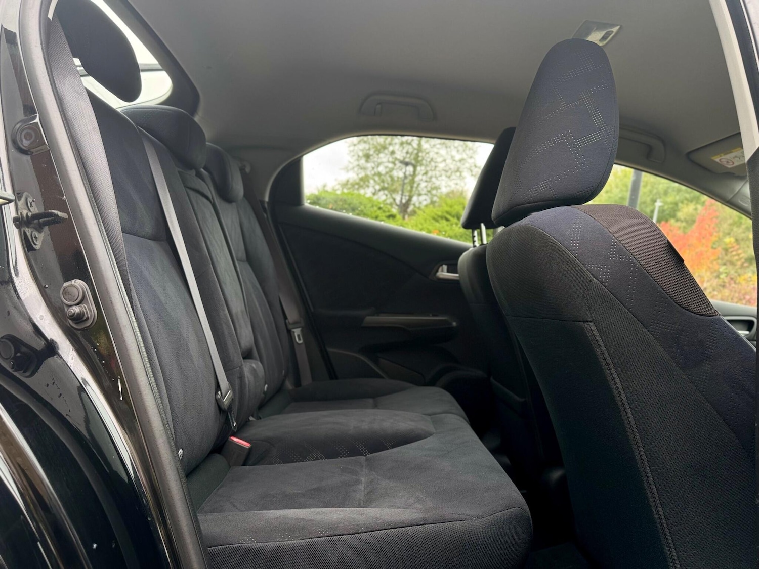 Used Honda Civic 2013 for sale - 76378009: Photo 20