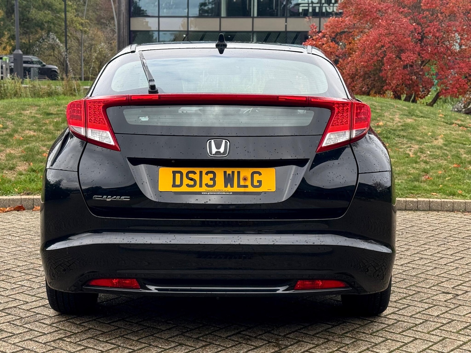 Used Honda Civic 2013 for sale - 76378009: Photo 9