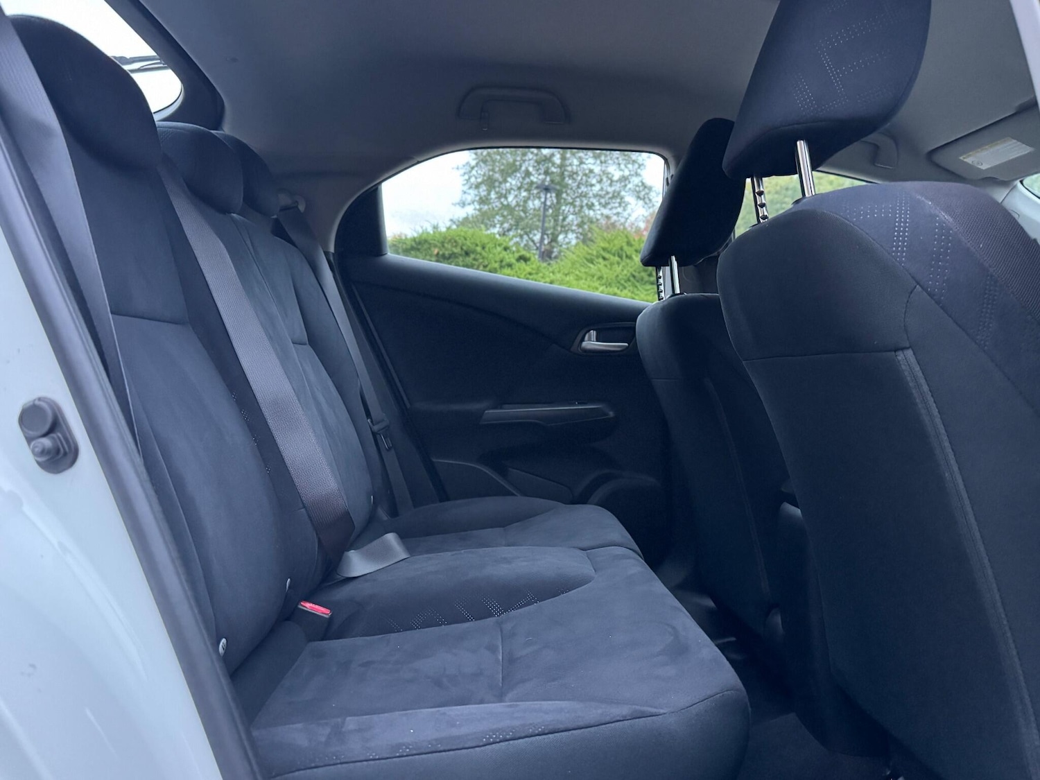 Used Honda Civic 2012 for sale - 76377394: Photo 17