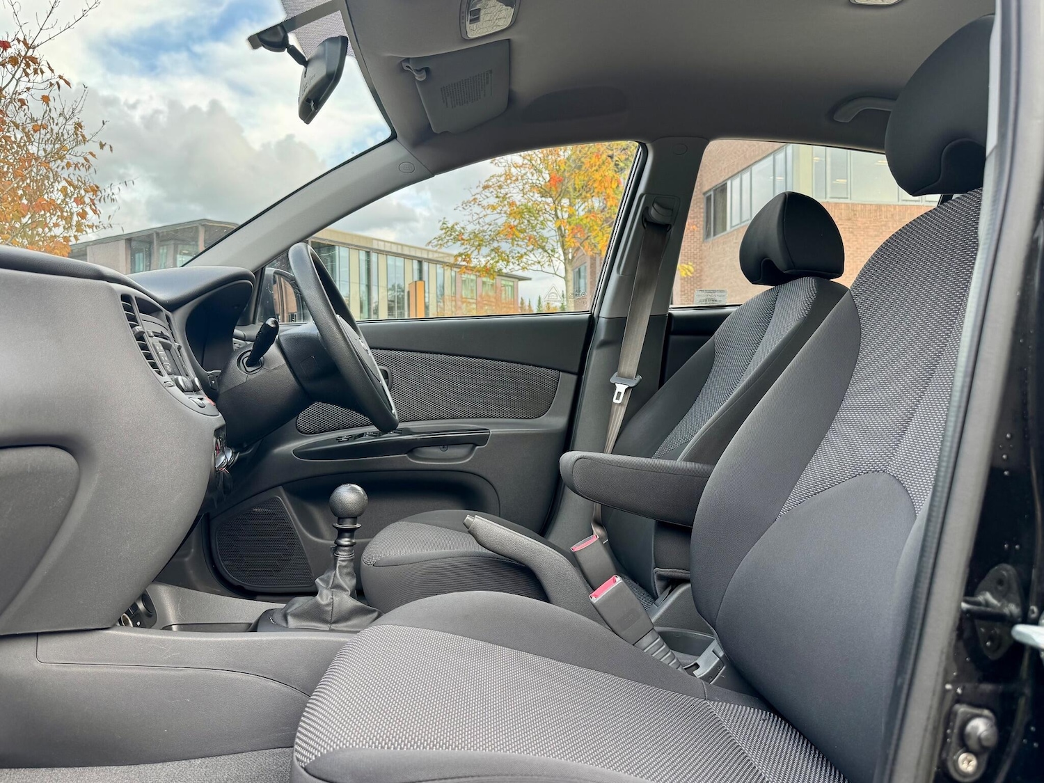 Used Kia Rio 2011 for sale - 76364027: Photo 27
