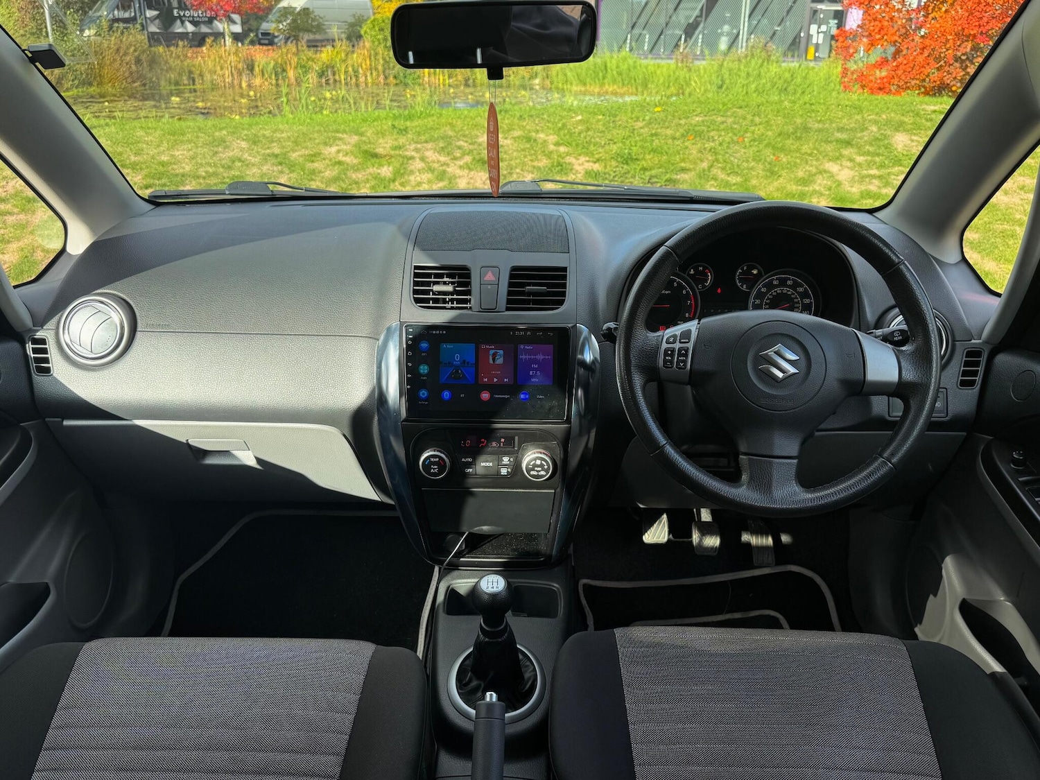 Used Suzuki SX4 2012 for sale - 76364028: Photo 12