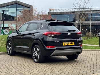Used Hyundai TUCSON 2017 for sale - 76472321: Photo