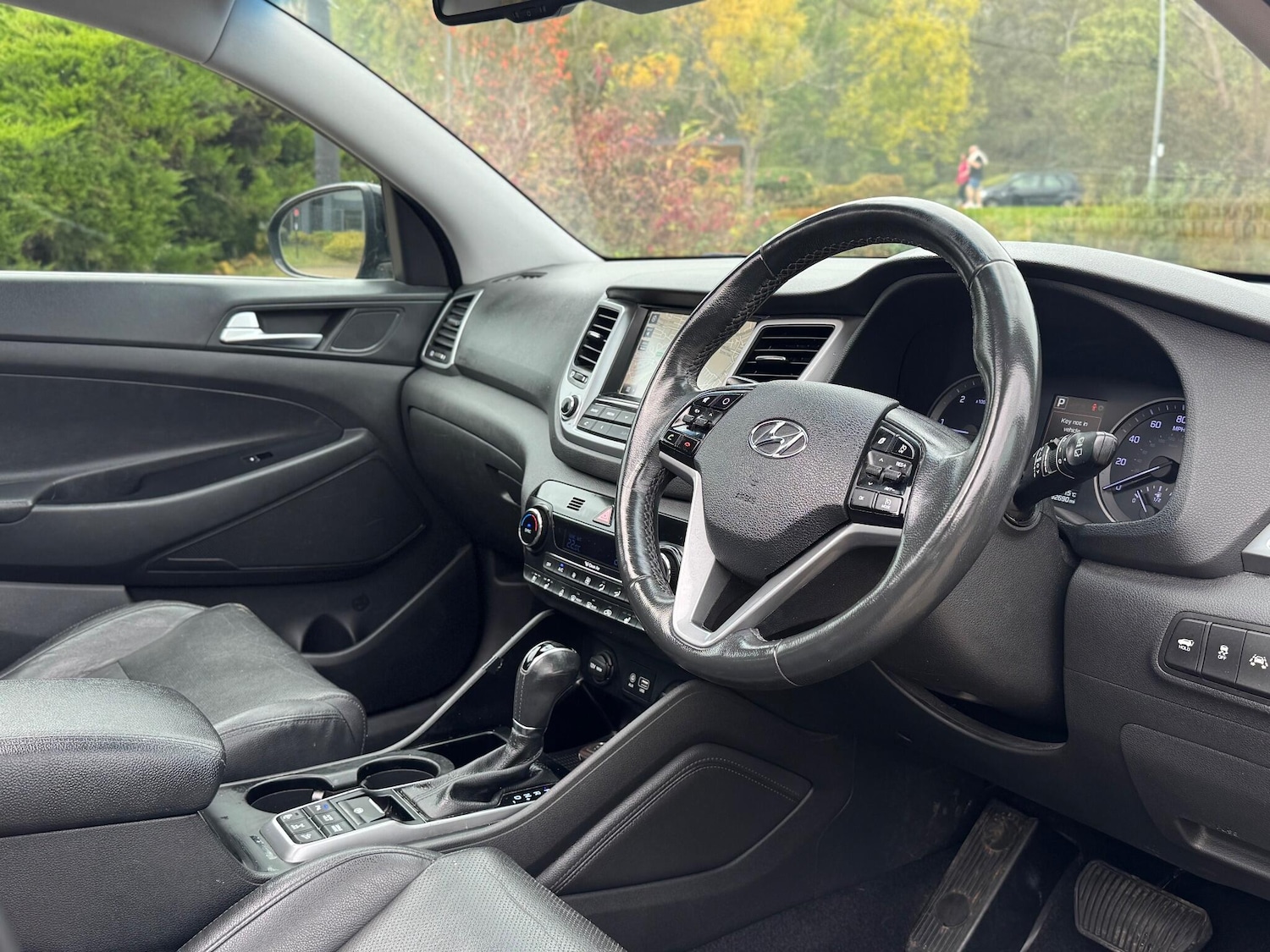 Used Hyundai TUCSON 2017 for sale - 76472321: Photo 9