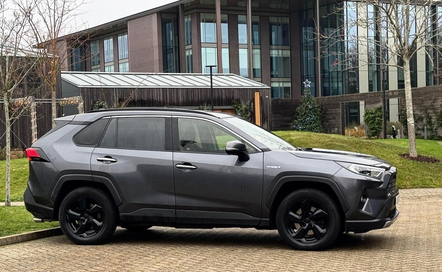 Used Toyota RAV4 2019 for sale - 76597301: Photo 11