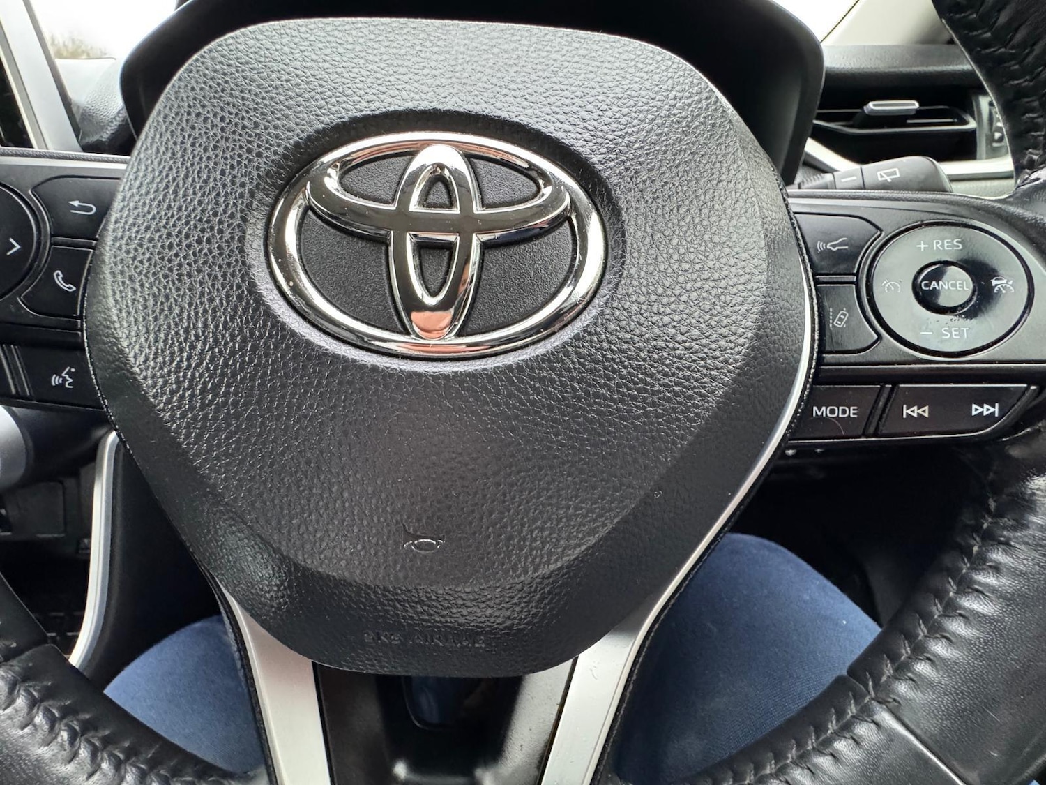 Used Toyota RAV4 2019 for sale - 76597301: Photo 31
