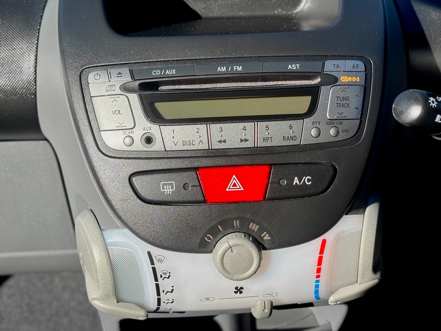 Used Toyota AYGO 2008 for sale - 76378026: Photo 17