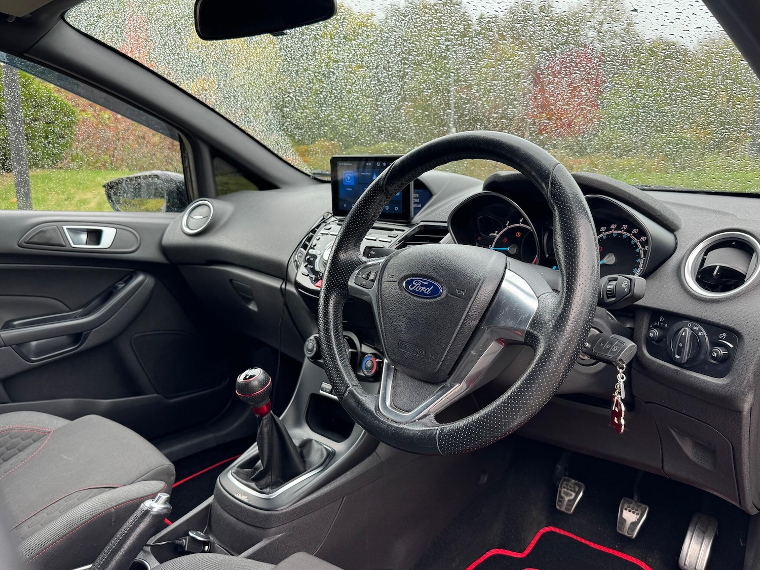 Used Ford Fiesta 2017 for sale - 76377376: Photo 10