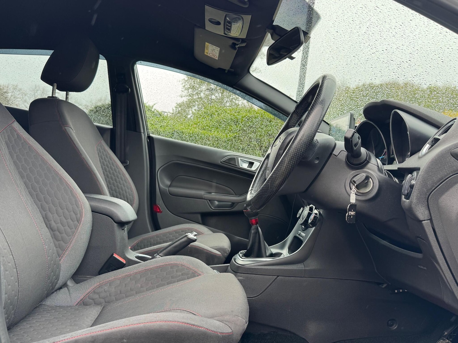 Used Ford Fiesta 2017 for sale - 76377376: Photo 15