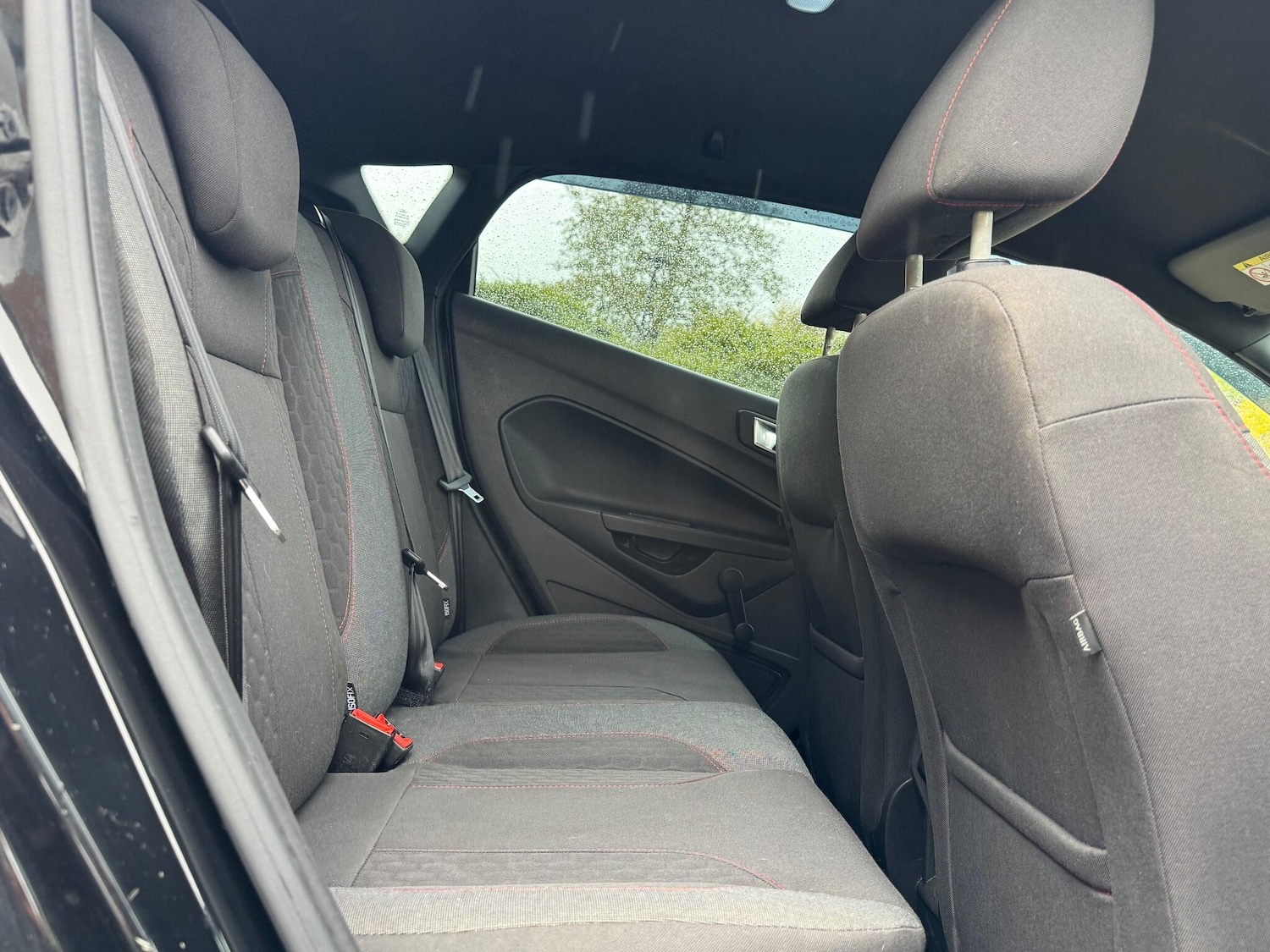 Used Ford Fiesta 2017 for sale - 76377376: Photo 16