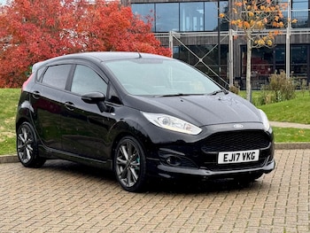 Used Ford Fiesta 2017 for sale - 76377376: Photo