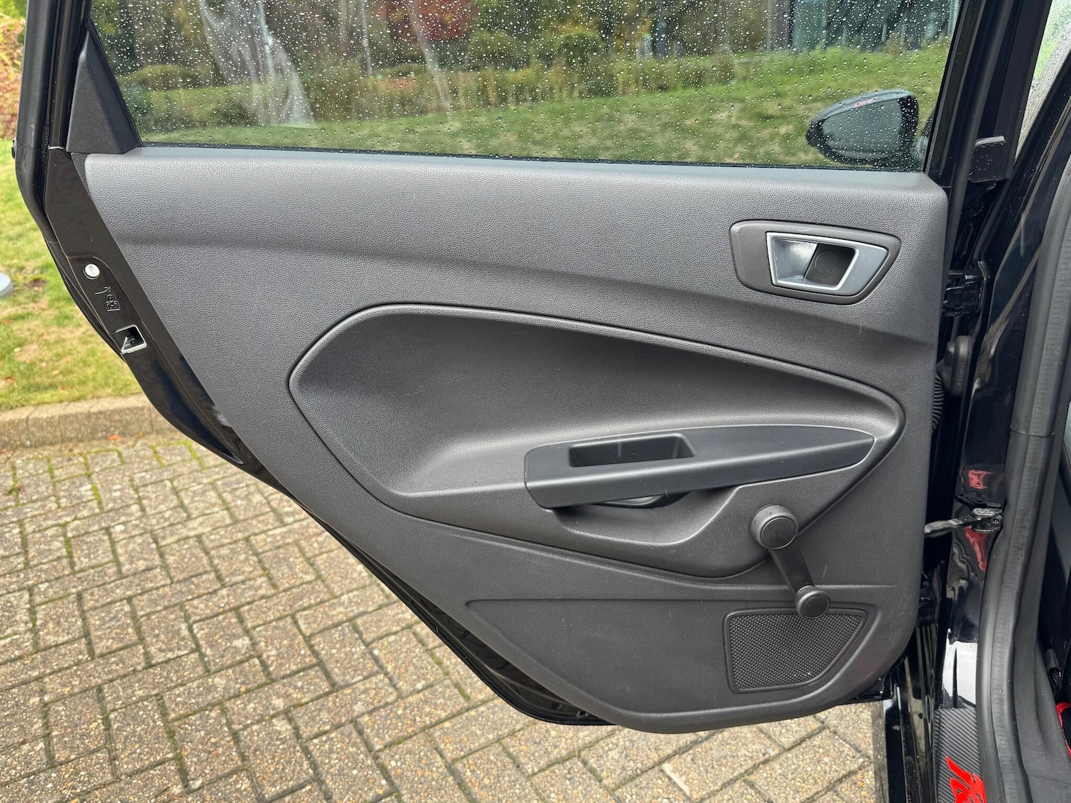 Used Ford Fiesta 2017 for sale - 76377376: Photo 20