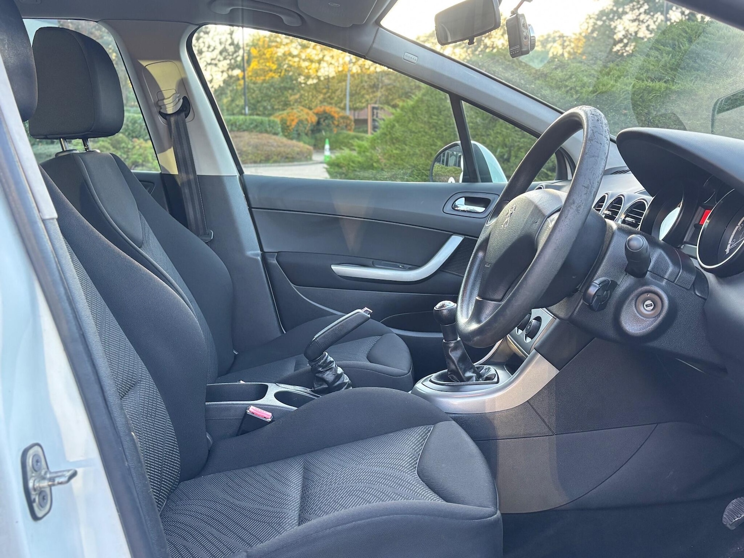 Used Peugeot 308 2011 for sale - 76377884: Photo 9