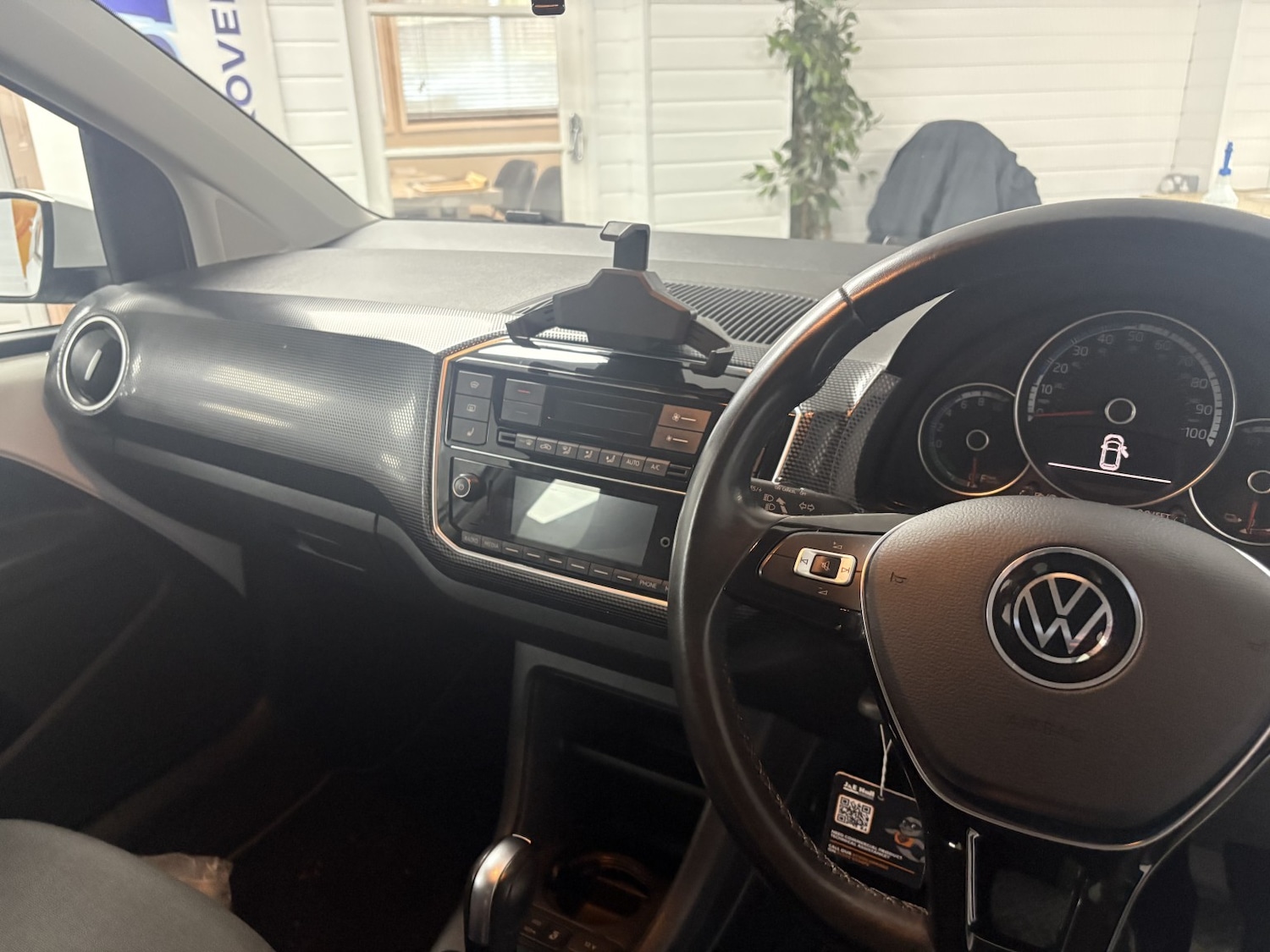 Used Volkswagen up! 2021 for sale - 77240304: Photo 27