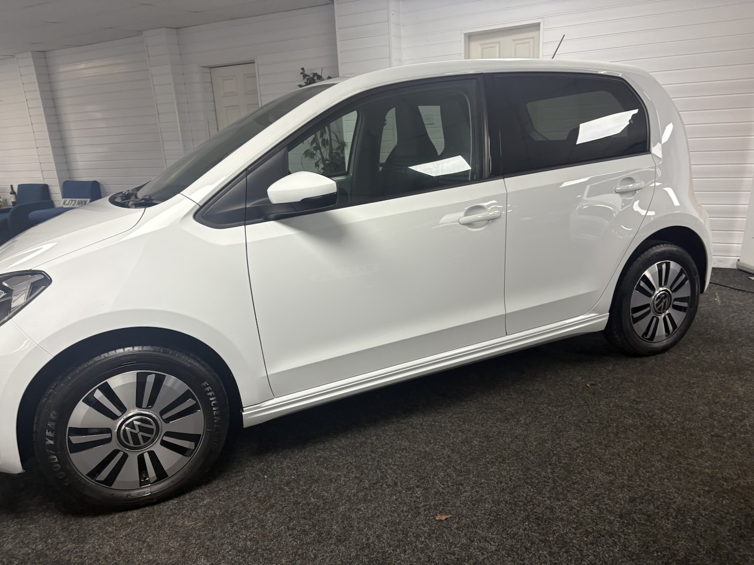 Used Volkswagen up! 2021 for sale - 77240304: Photo 5