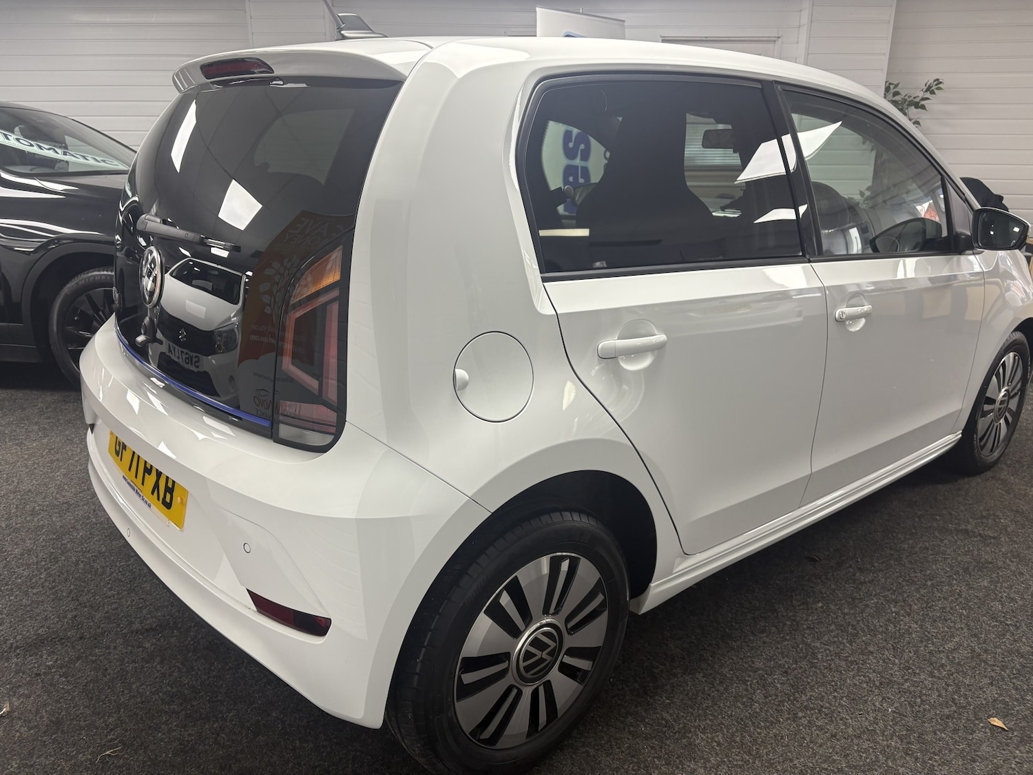 Used Volkswagen up! 2021 for sale - 77240304: Photo 8