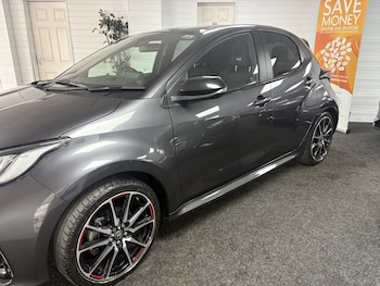 Used Toyota Yaris 2023 for sale - 78604838: Photo