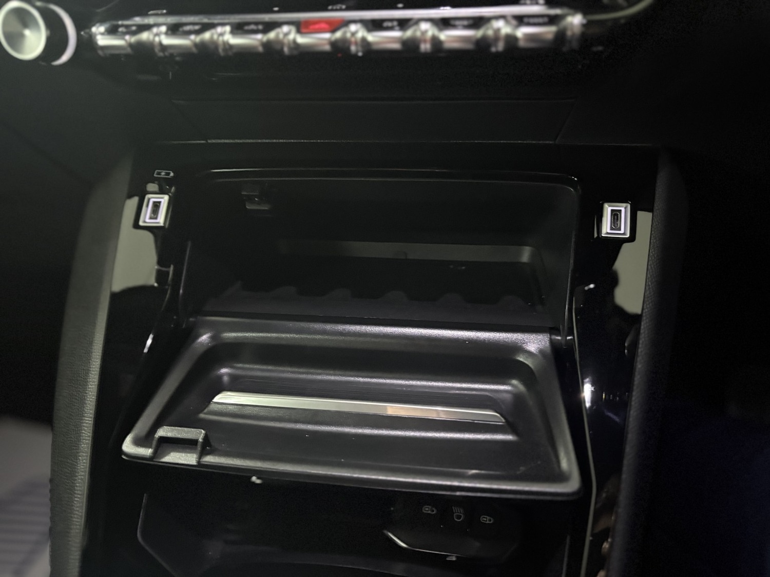 Used Peugeot 2008 2024 for sale - 77101367: Photo 22