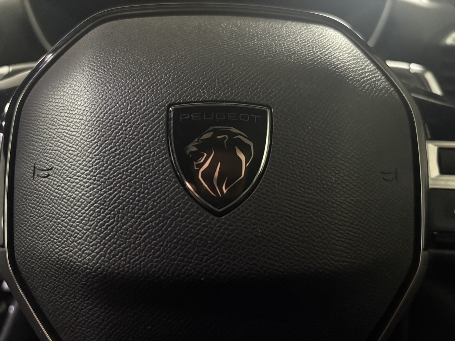 Used Peugeot 2008 2024 for sale - 77101367: Photo 31