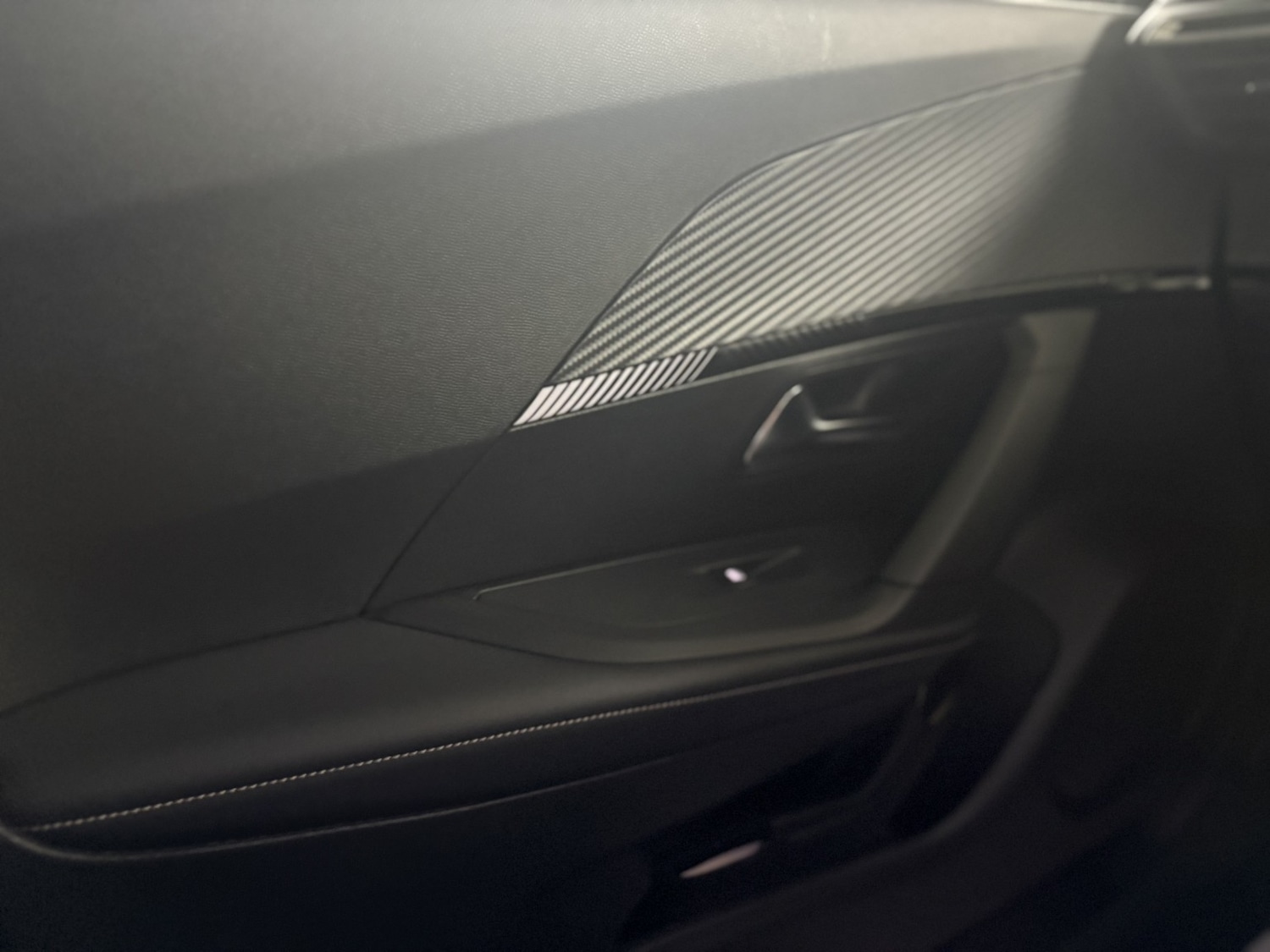 Used Peugeot 2008 2024 for sale - 77101367: Photo 35