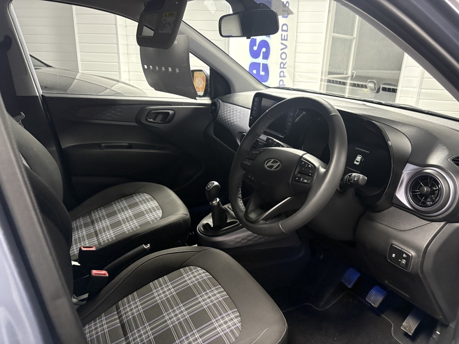Used Hyundai i10 2024 for sale - 77694307: Photo 18