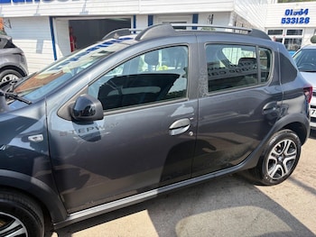 Used Dacia Sandero Stepway 2020 for sale - 75962692: Photo