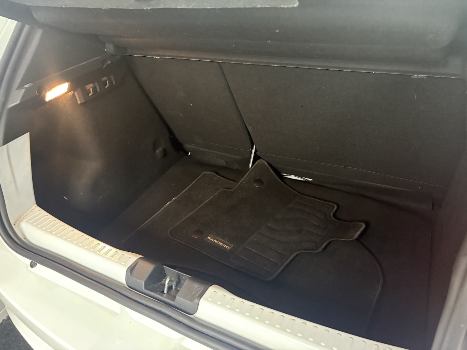 Used Dacia Sandero 2024 for sale - 77687643: Photo 31