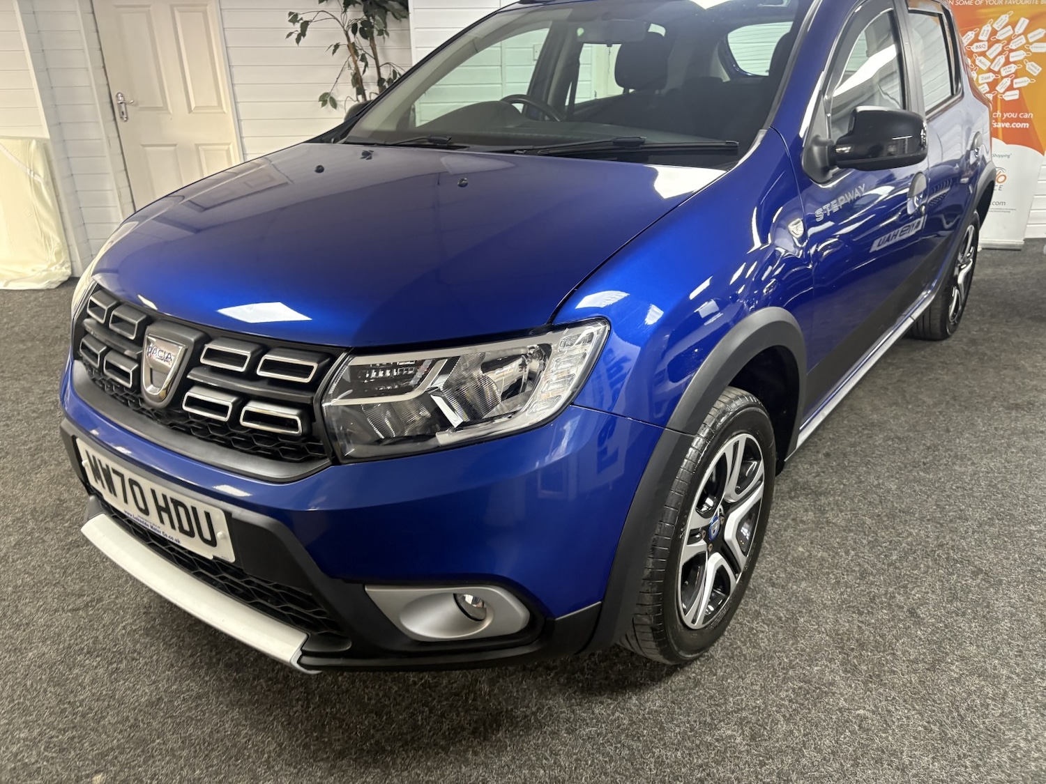 Used Dacia Sandero Stepway 2020 for sale - 76863773: Photo 3