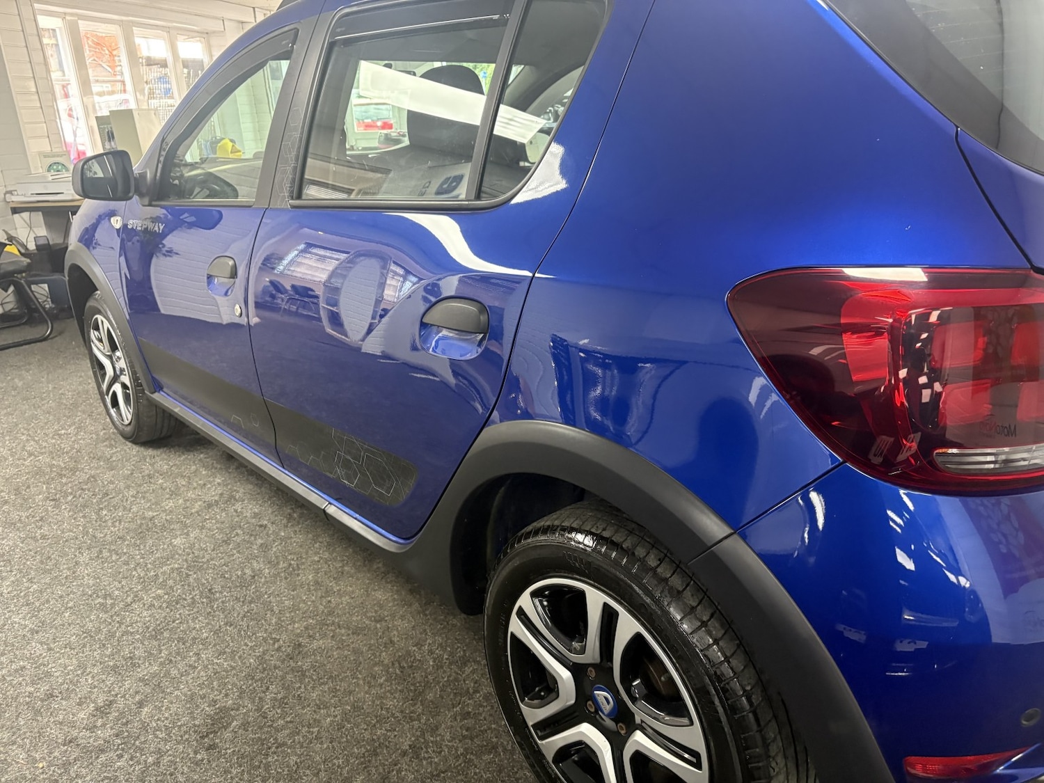 Used Dacia Sandero Stepway 2020 for sale - 76863773: Photo 5