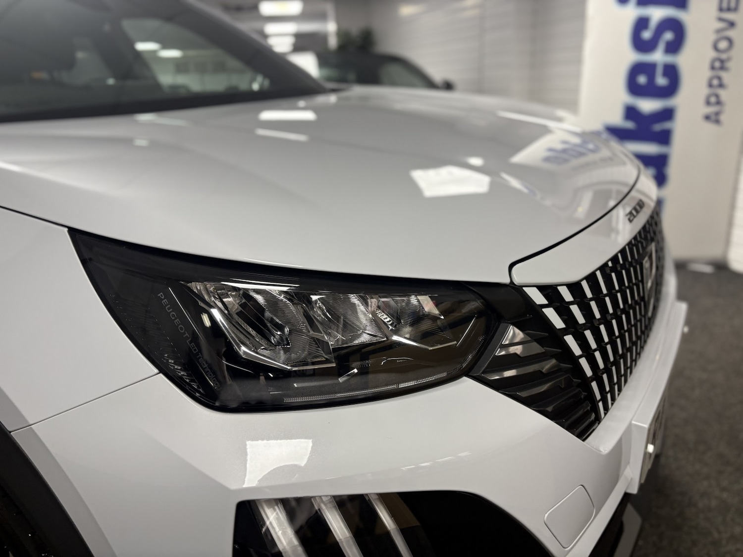 Used Peugeot 2008 2023 for sale - 77632479: Photo 11