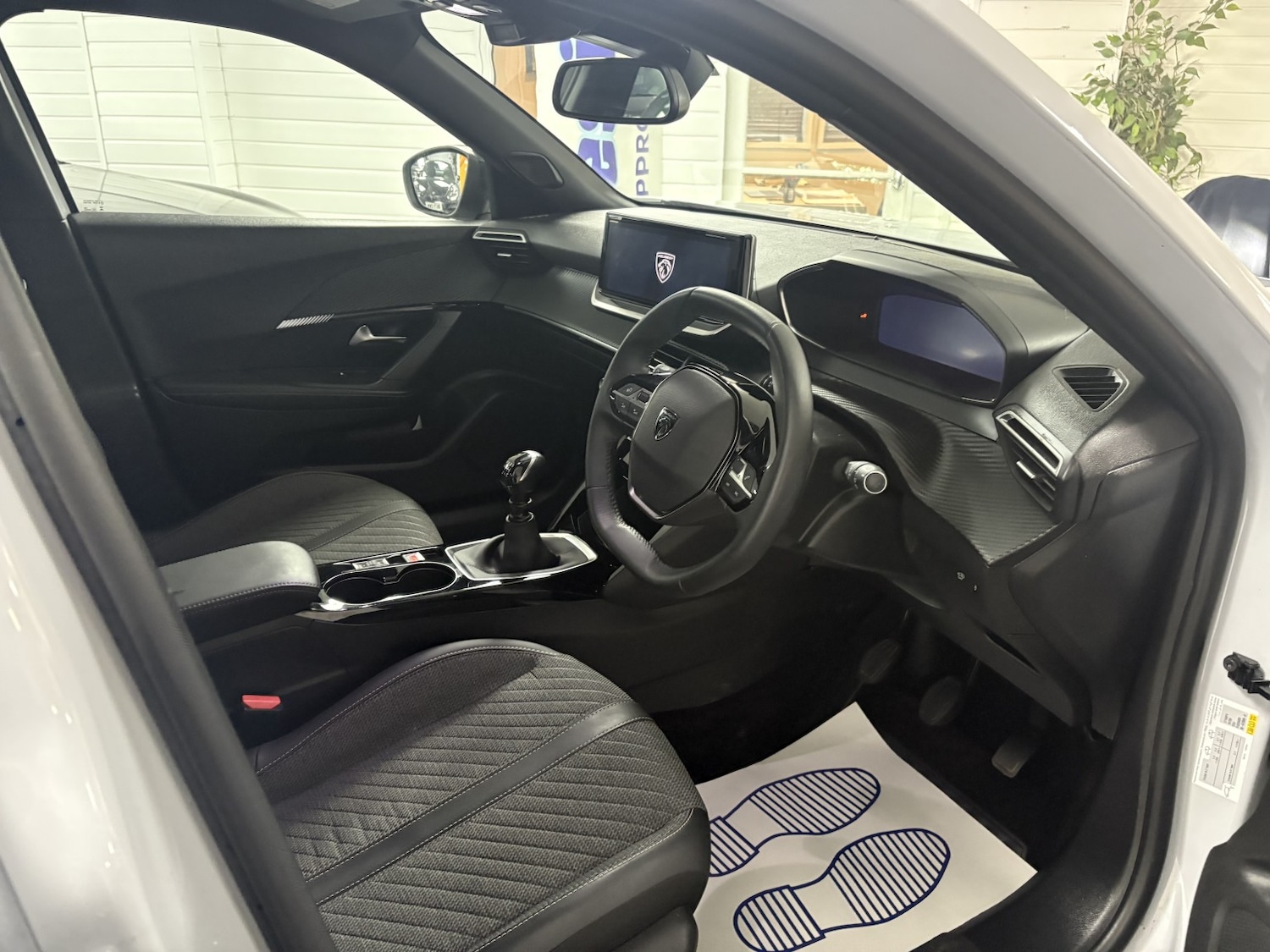 Used Peugeot 2008 2023 for sale - 77632479: Photo 28