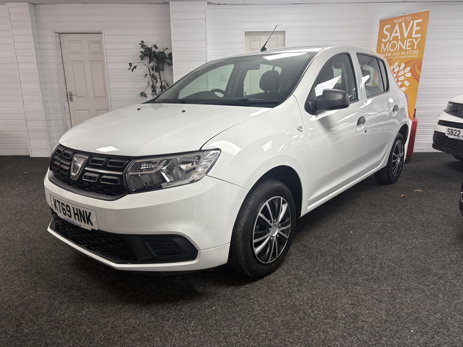 Used Dacia Sandero 2019 for sale - 77240302: Photo 4