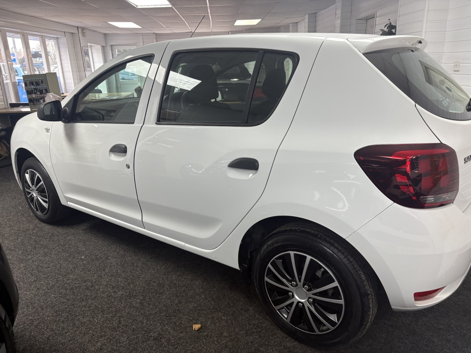Used Dacia Sandero 2019 for sale - 77240302: Photo 5