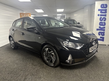 Used Hyundai i20 2023 for sale - 78553433: Photo