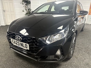 Used Hyundai i20 2023 for sale - 78553433: Photo