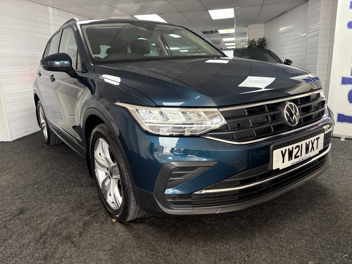 Used Volkswagen Tiguan 2021 for sale - 77921397: Photo 2